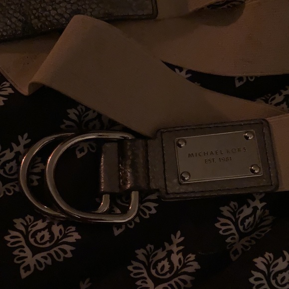 Michael Kors belt - Picture 3 of 4
